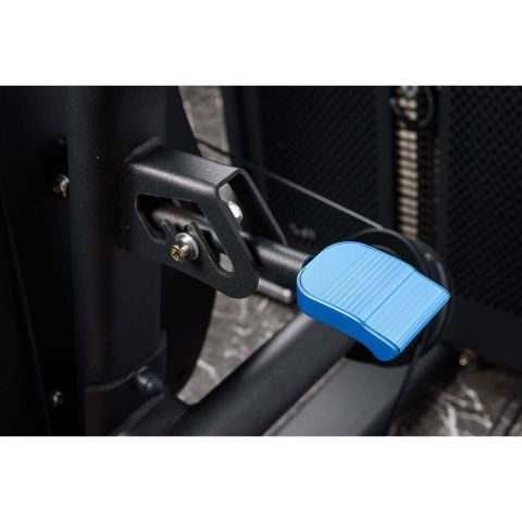 E-7008A Жим от груди вертикальный (Vertical Press). Стек 110 кг.