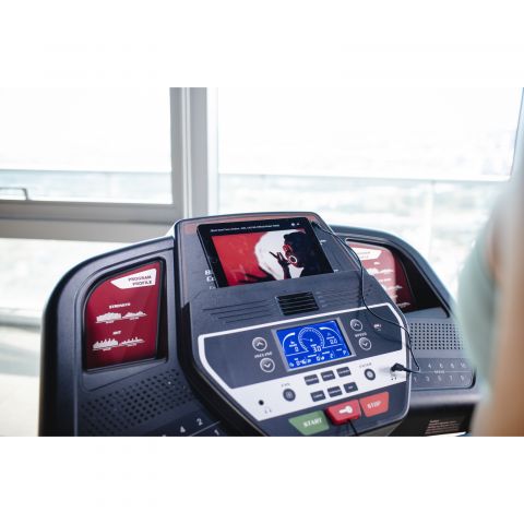 Беговая дорожка Sole Fitness F60 NEW